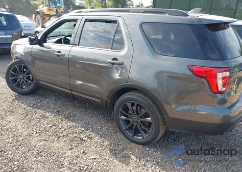 2017 Ford Explorer Xlt z USA, uszkodzony, nr VIN 1FM5K8DH8HGD47315